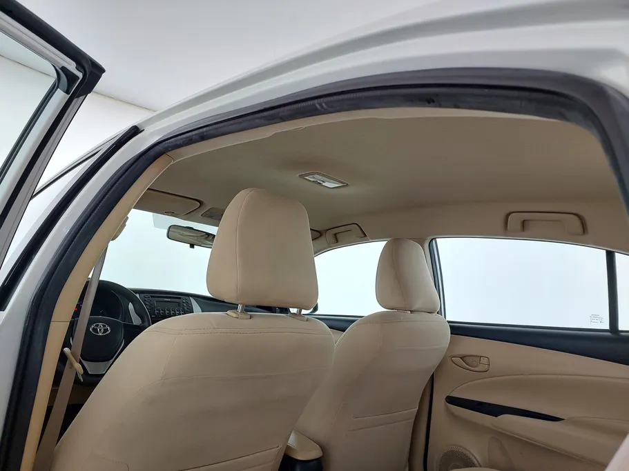 2019 Toyota Yaris  Y 