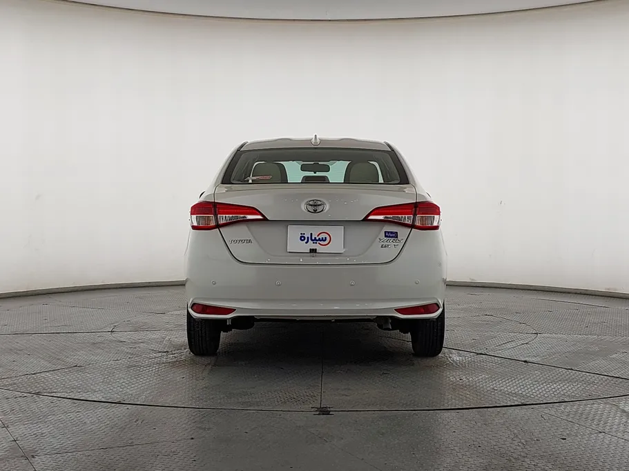 2019 Toyota Yaris  Y 