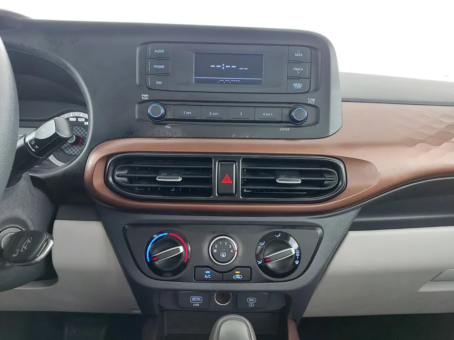 هيونداي Grand i10 فلييت 2024 