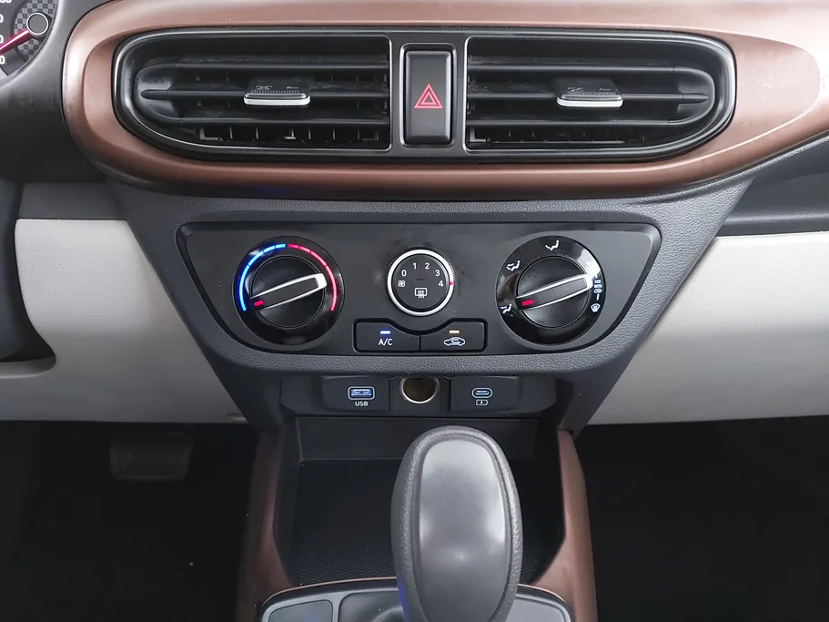 هيونداي Grand i10 فلييت 2024 