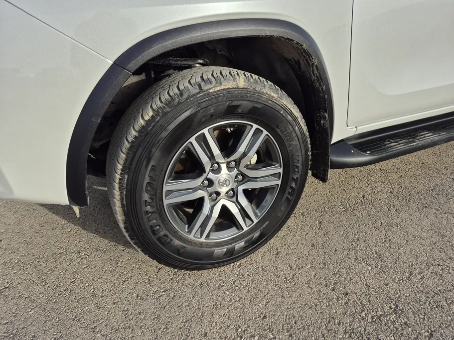 2023 Toyota Fortuner GX2 