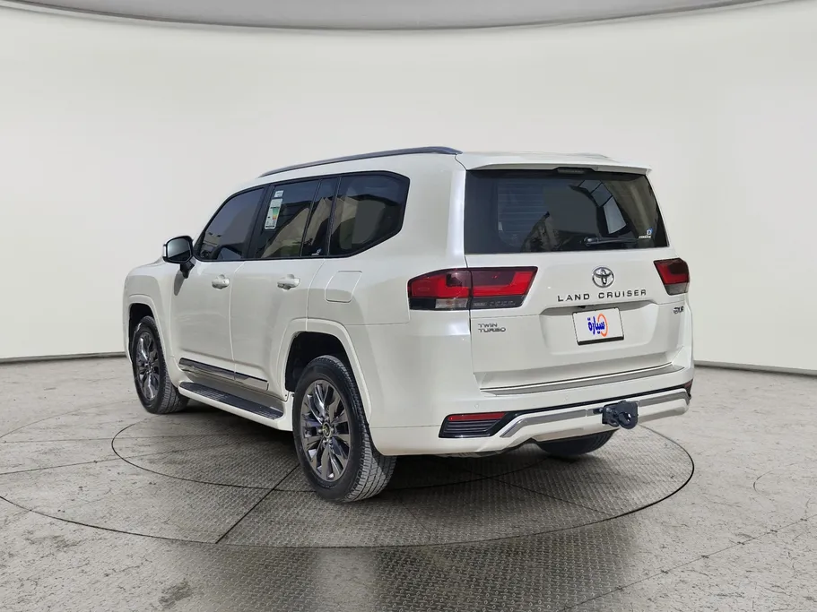 2024 Toyota Land Cruiser GXR4 
