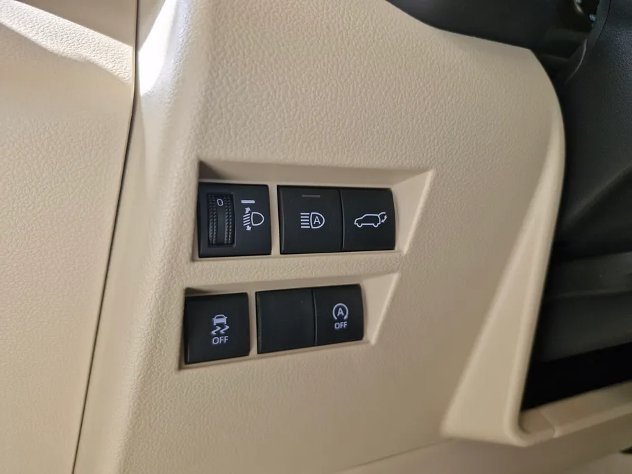 2024 Toyota Land Cruiser GXR4 