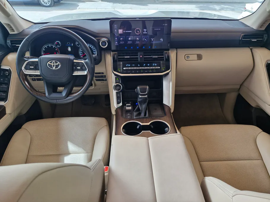 2024 Toyota Land Cruiser GXR4 