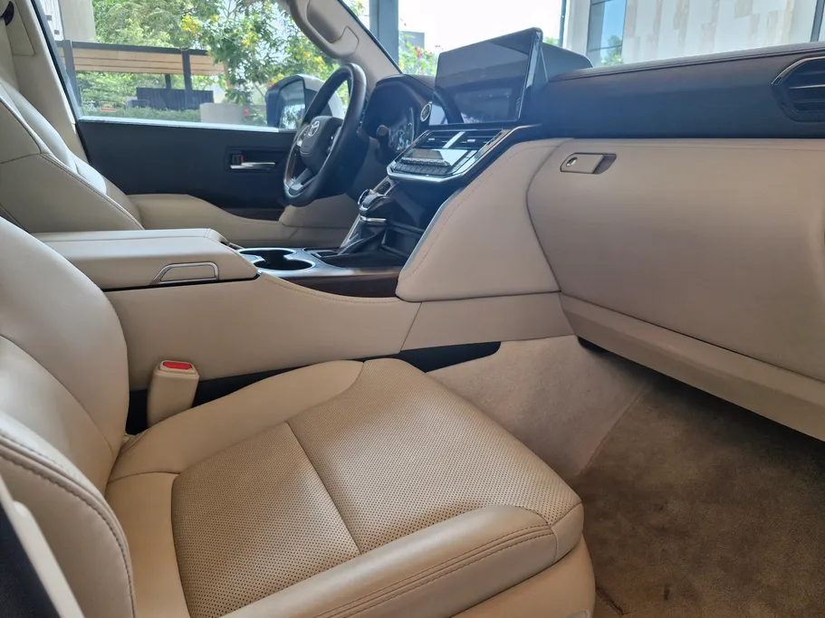 2024 Toyota Land Cruiser GXR4 