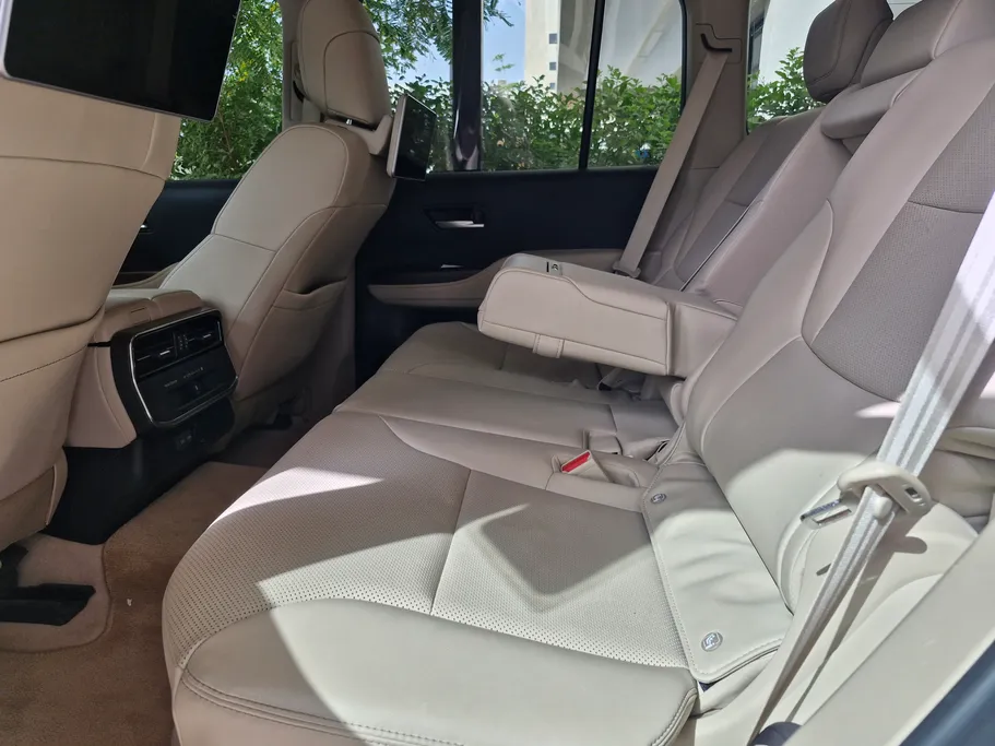 2024 Toyota Land Cruiser GXR4 