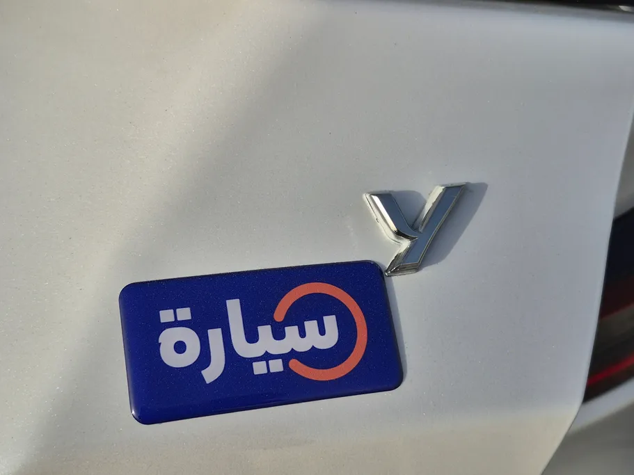 تويوتا يارس Y 2024 