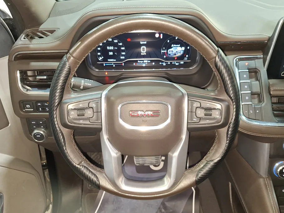 2023 GMC Yukon SLE 
