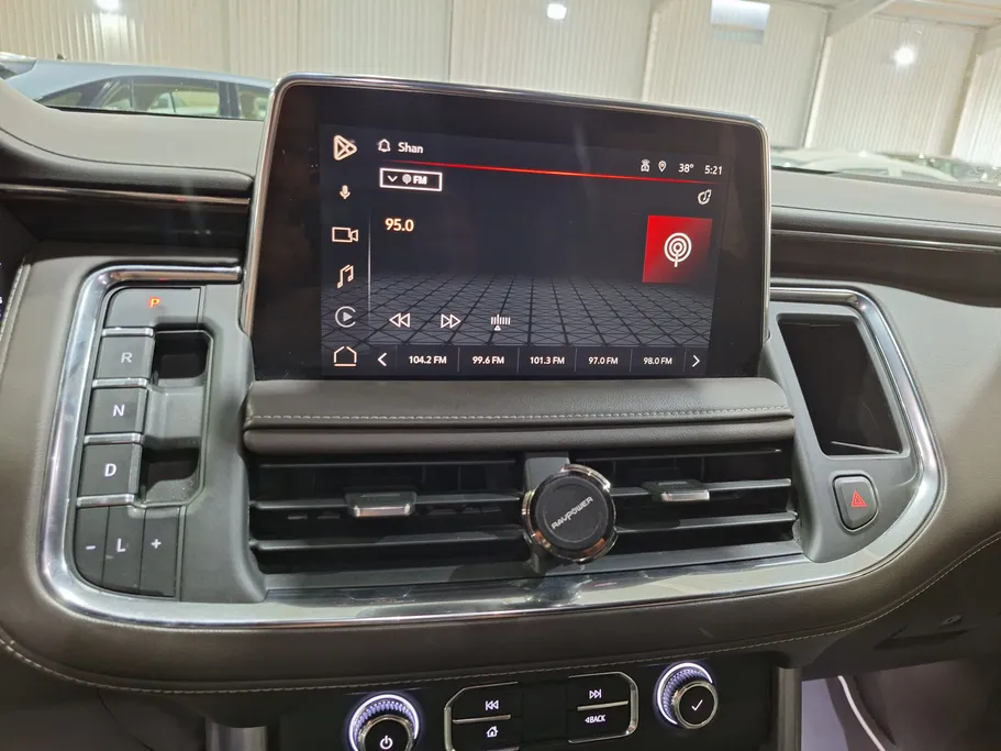 2023 GMC Yukon SLE 