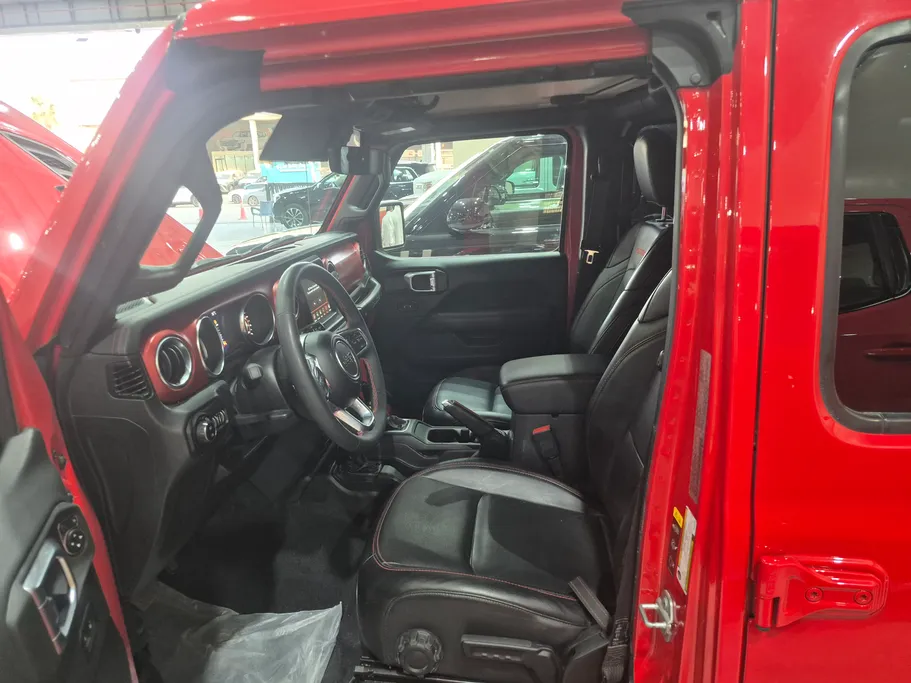 2023 Jeep Wrangler Rubicon 
