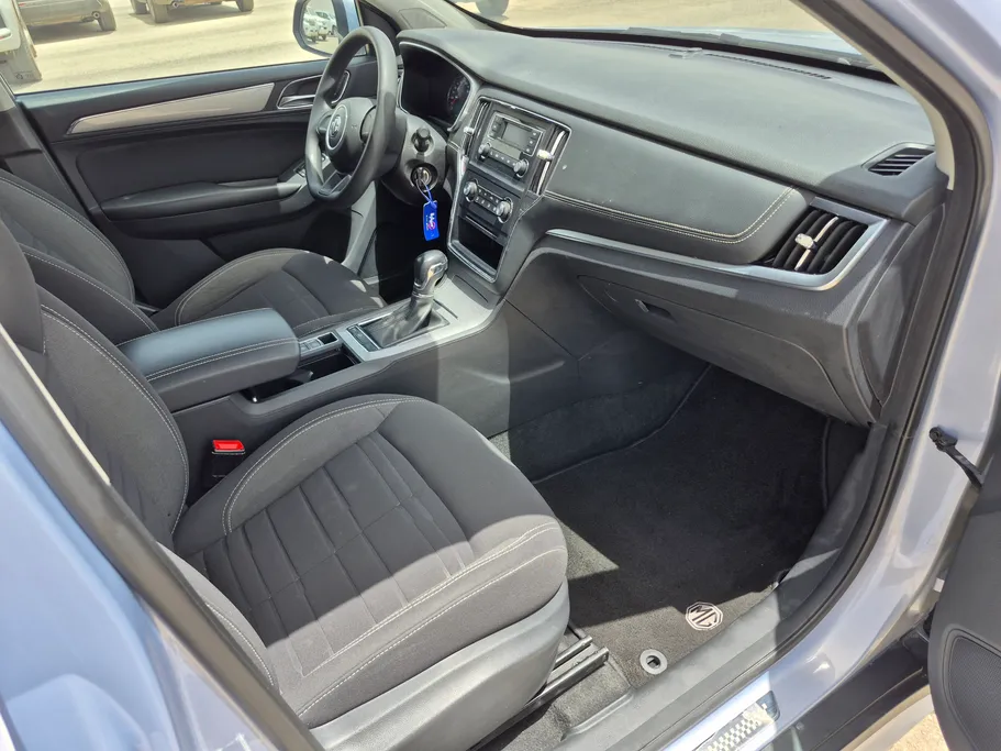 2023 MG RX5 STD 