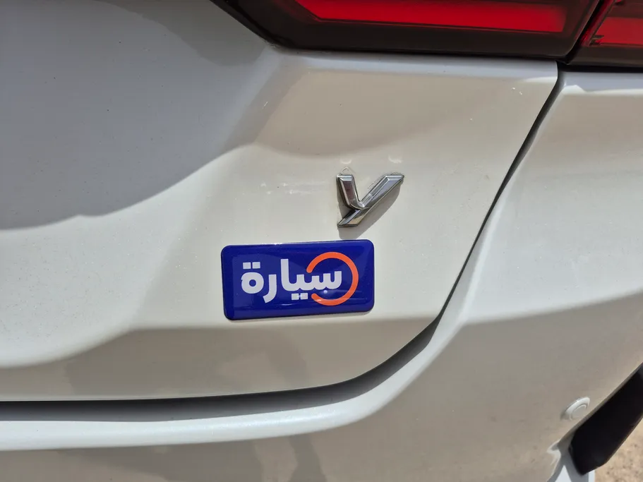 تويوتا يارس Y 2024 