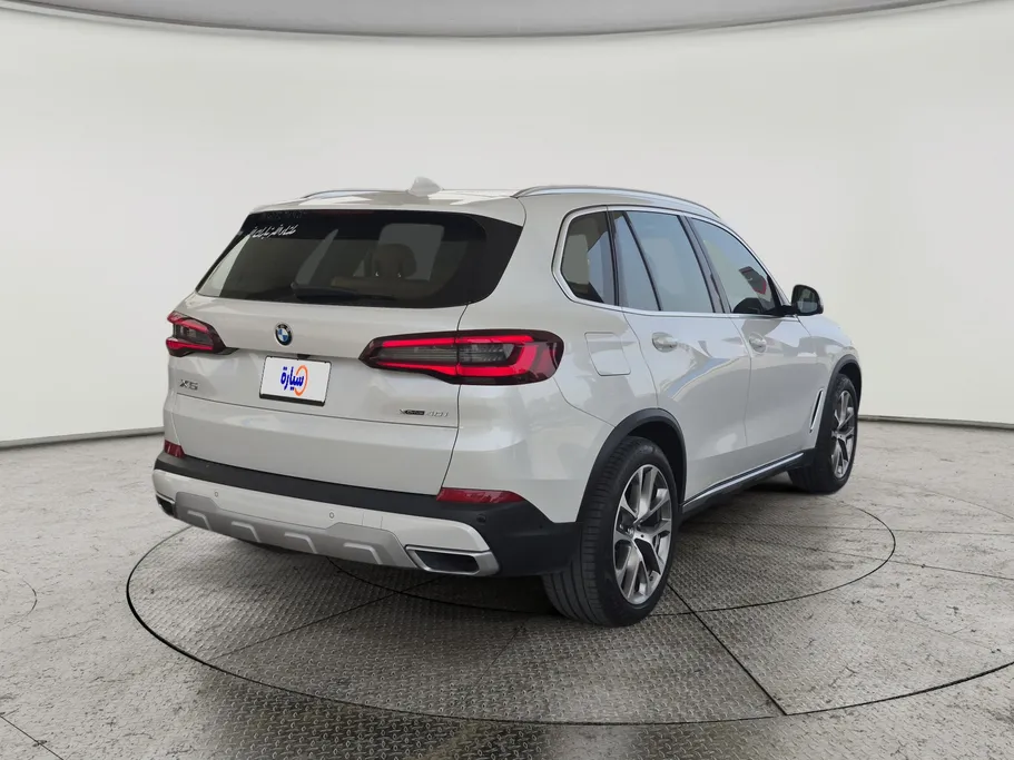 2022 BMW X Series 5 xDrive 40i 
