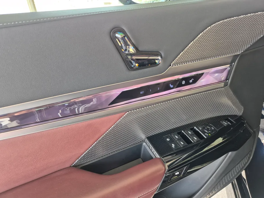 2024 BMW 7 Series 735i 