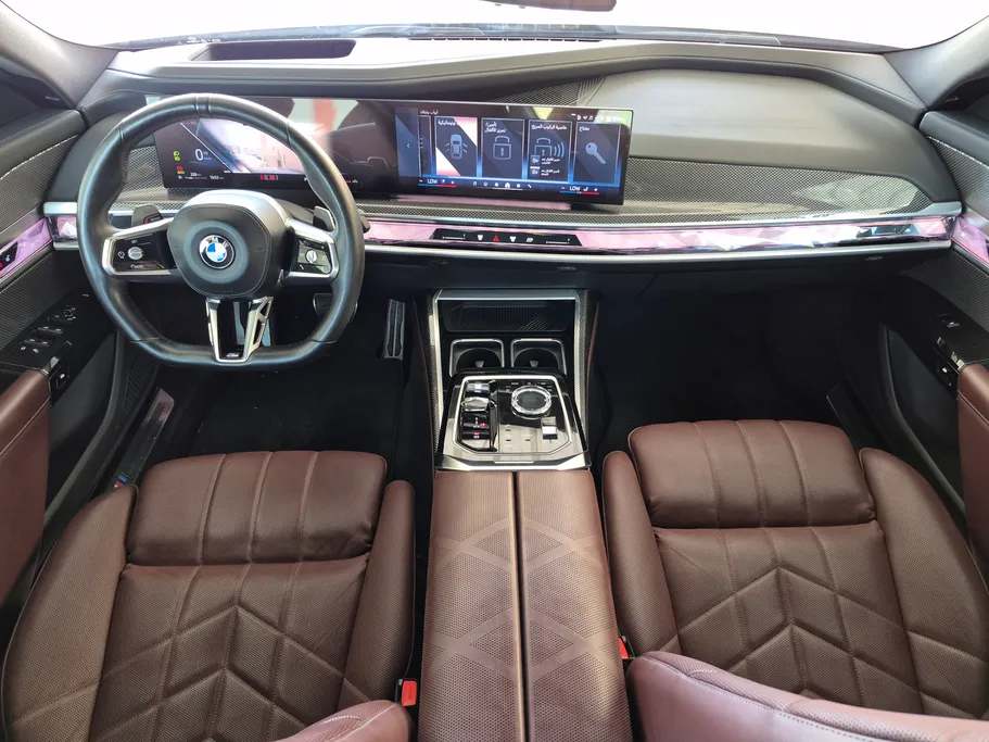 2024 BMW 7 Series 735i 