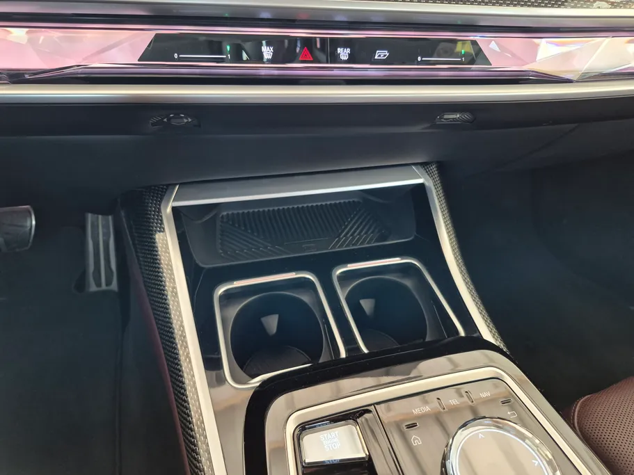 2024 BMW 7 Series 735i 