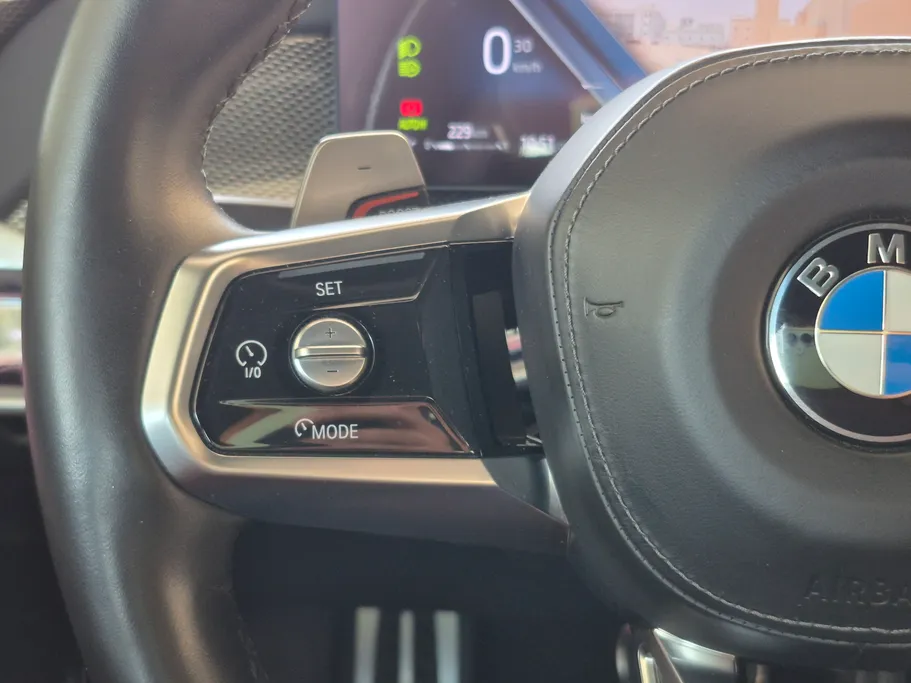 2024 BMW 7 Series 735i 