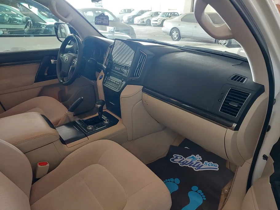 تويوتا لاندكروزر GXR Grand Touring 2021 