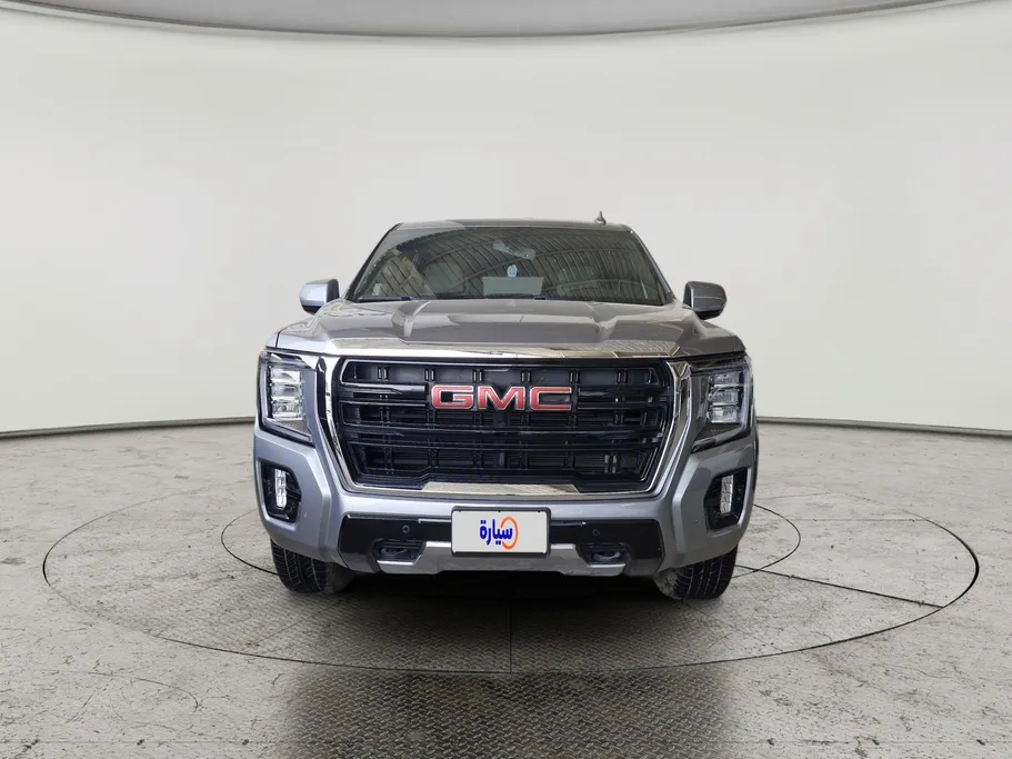 2023 GMC Yukon SLE 