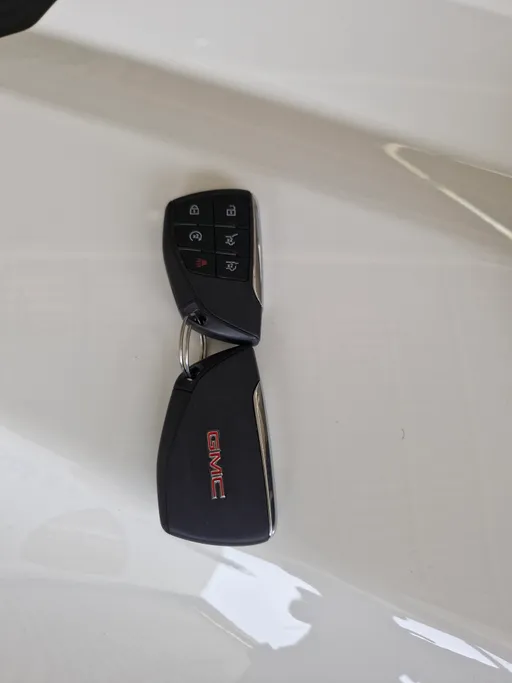 2023 GMC Yukon SLE 