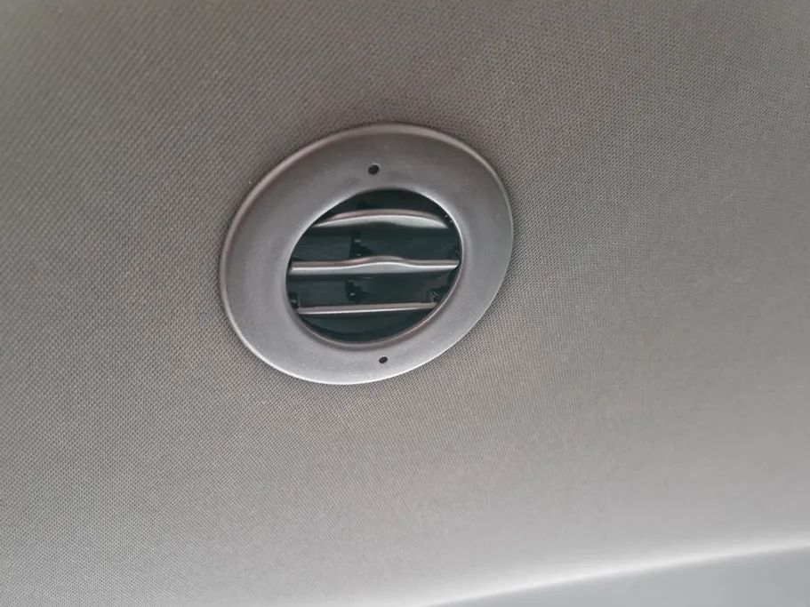 2023 GMC Yukon SLE 