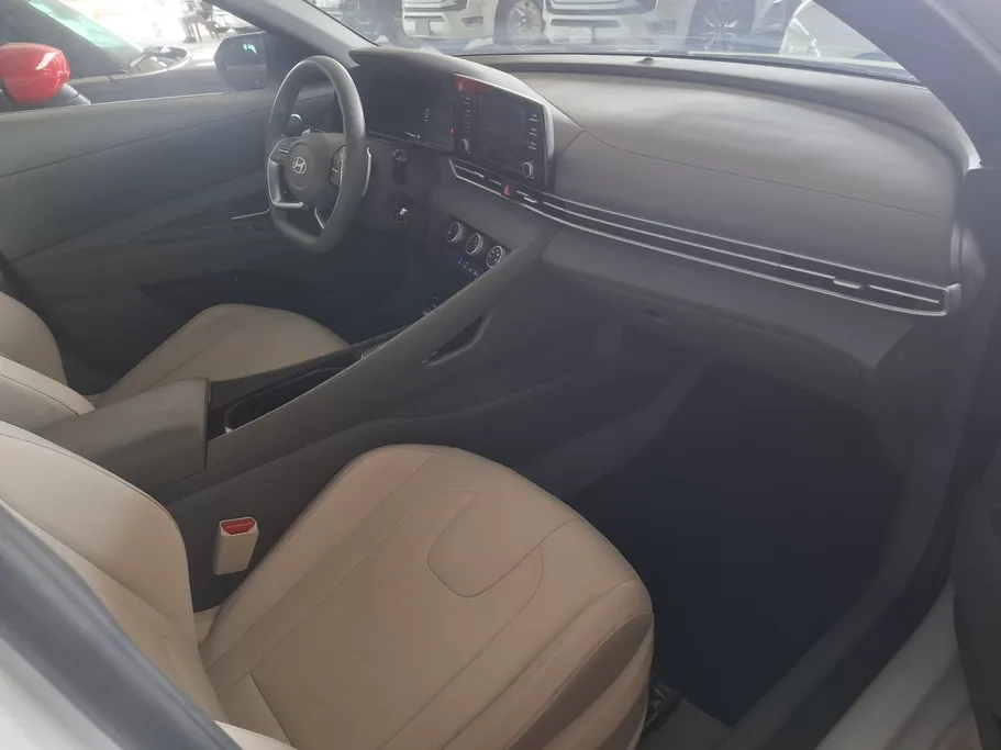 2025 Hyundai Elantra Smart China 