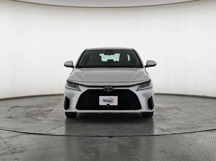 2024 Toyota Yaris  Y 