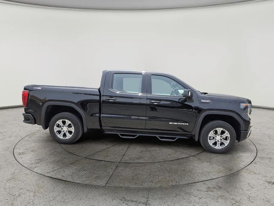 2025 GMC Sierra SLE 
