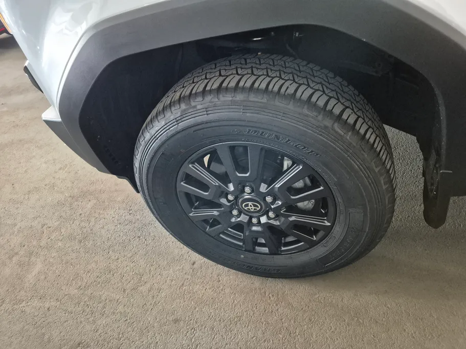 2025 Toyota Prado TXL 