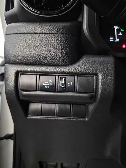 2025 Toyota Prado TXL 