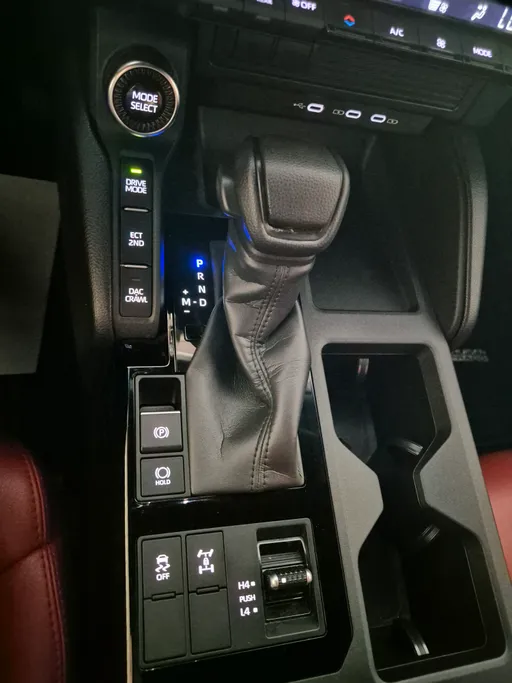 2025 Toyota Prado TXL 