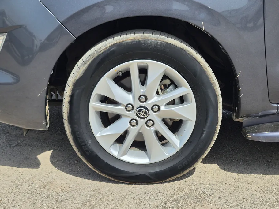 2022 Toyota Innova GL 