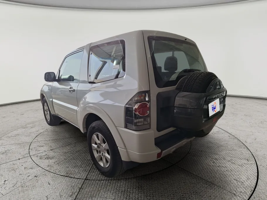 ميتسوبيشي باجيرو GLS 3Doors 2020 