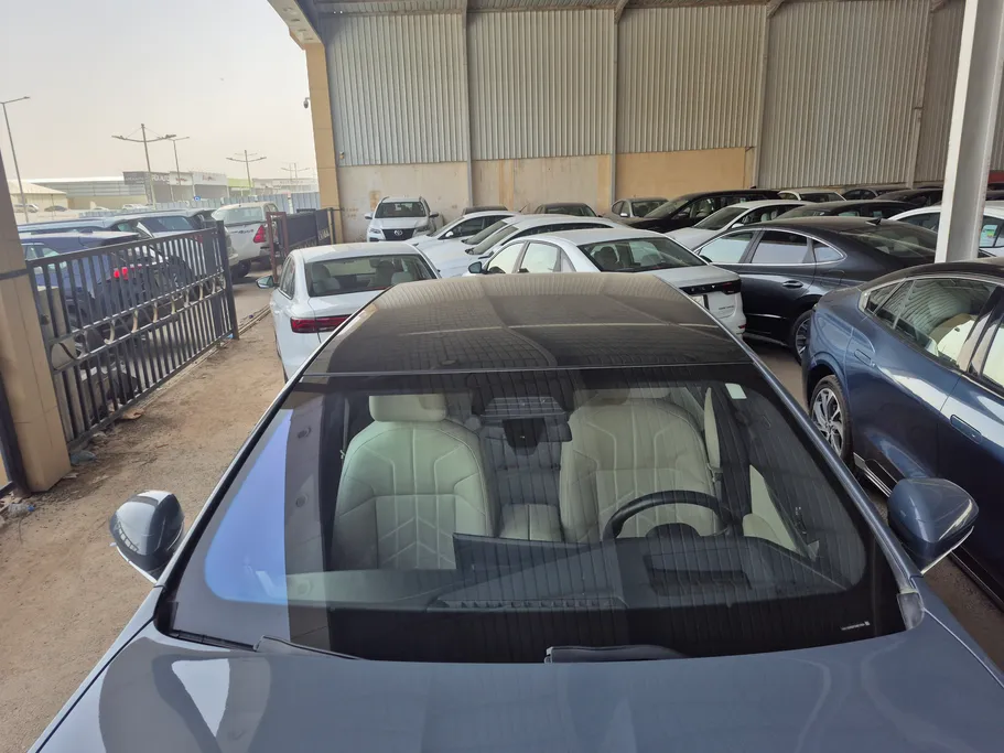 2023 BMW 7 Series 735i 