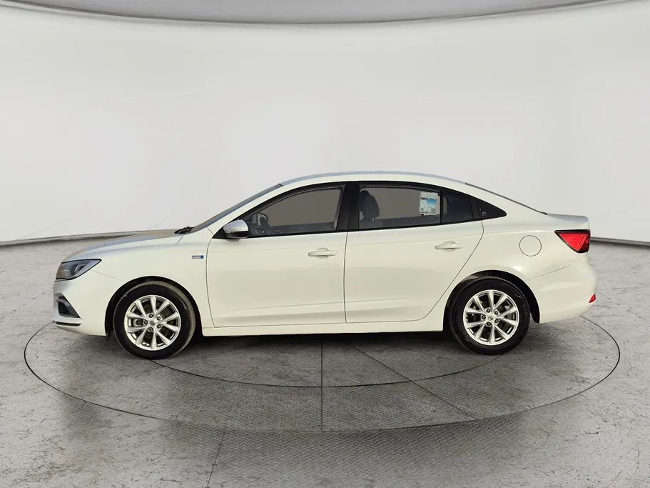 2023 MG 5 STD 