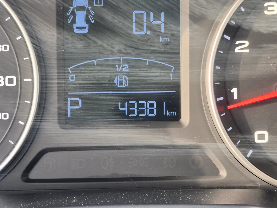 2023 MG 5 STD 