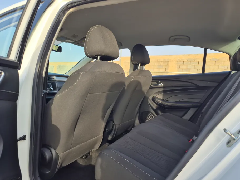 2023 MG 5 STD 
