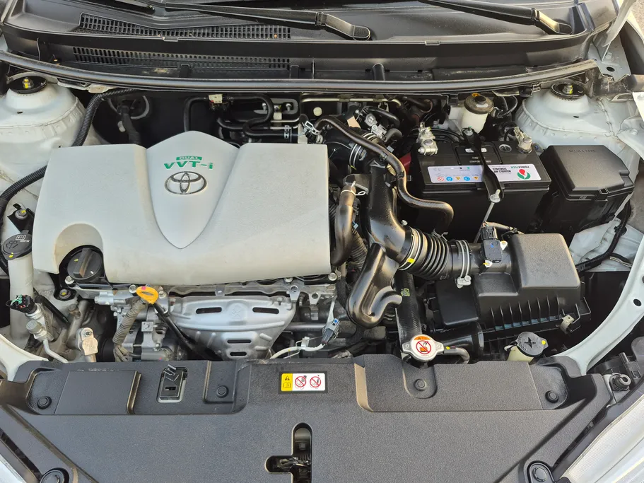 2021 Toyota Yaris  Y 