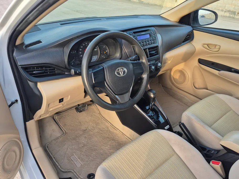 2021 Toyota Yaris  Y 
