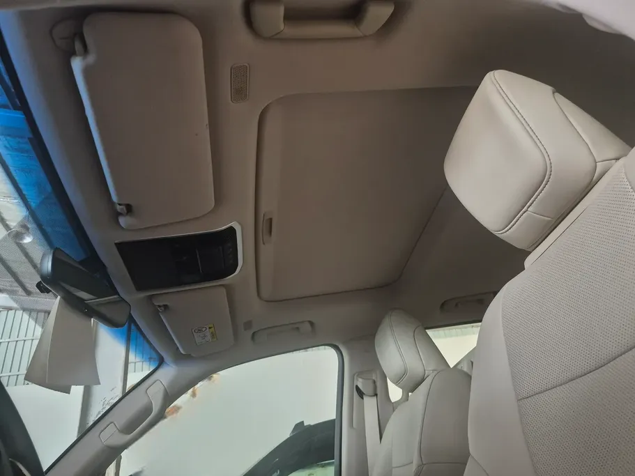 2024 Toyota Land Cruiser GXR 