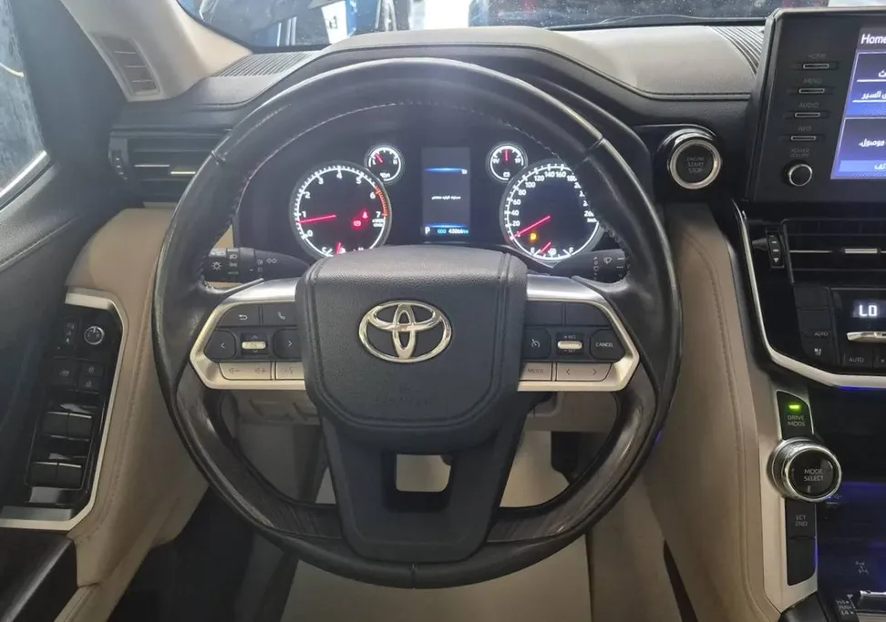 2024 Toyota Land Cruiser GXR 