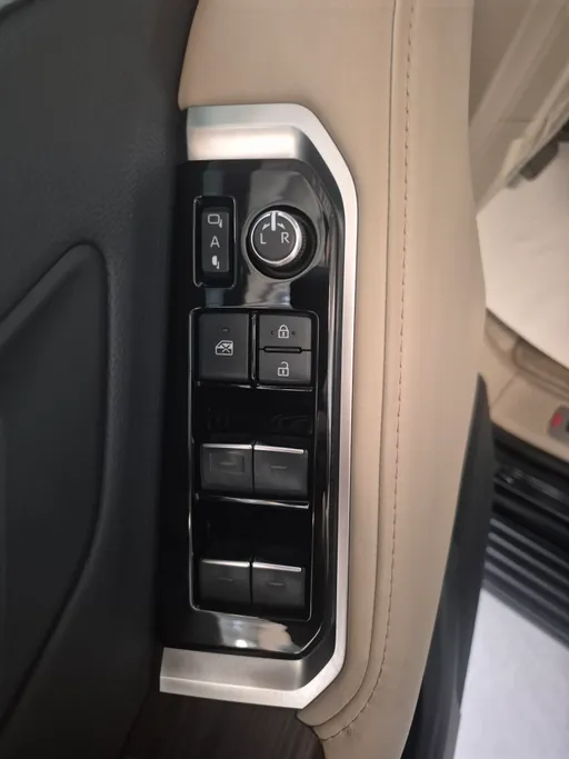 2024 Toyota Land Cruiser GXR 