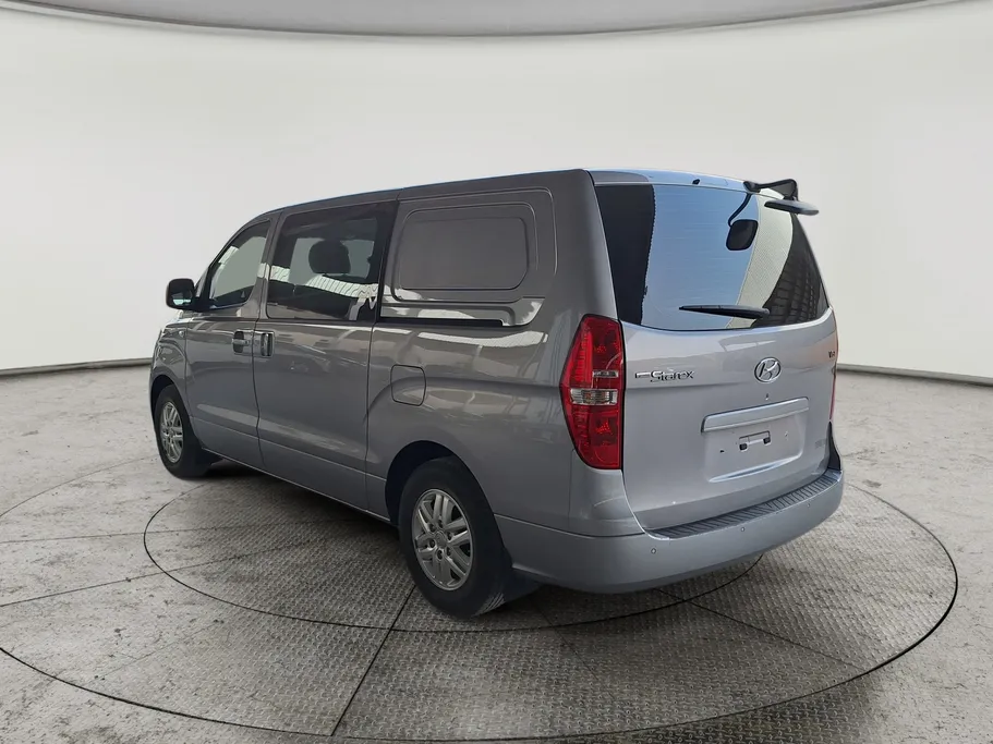 2021 Hyundai H1 cargo 