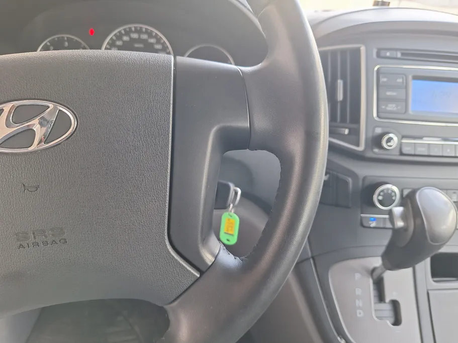2021 Hyundai H1 cargo 