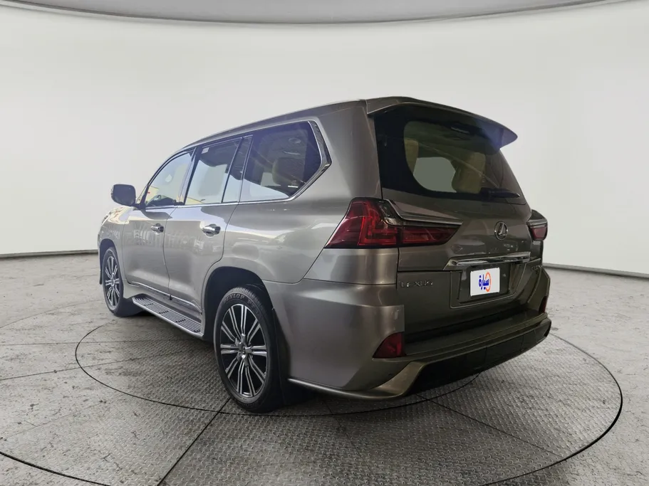 2020 Lexus LX 570 S 