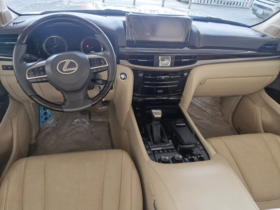 2020 Lexus LX 570 S 