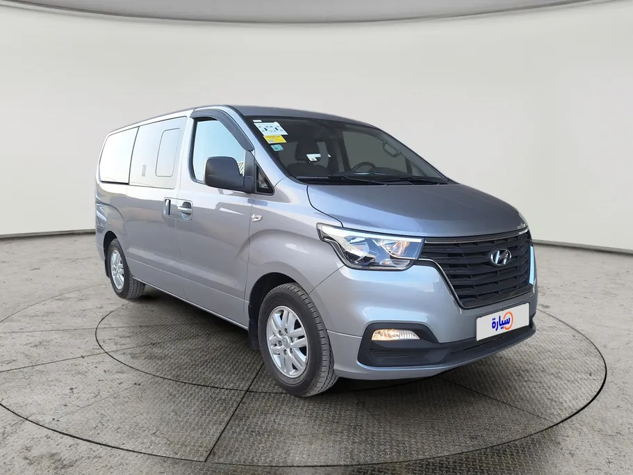 2021 Hyundai Grand Starex cargo 