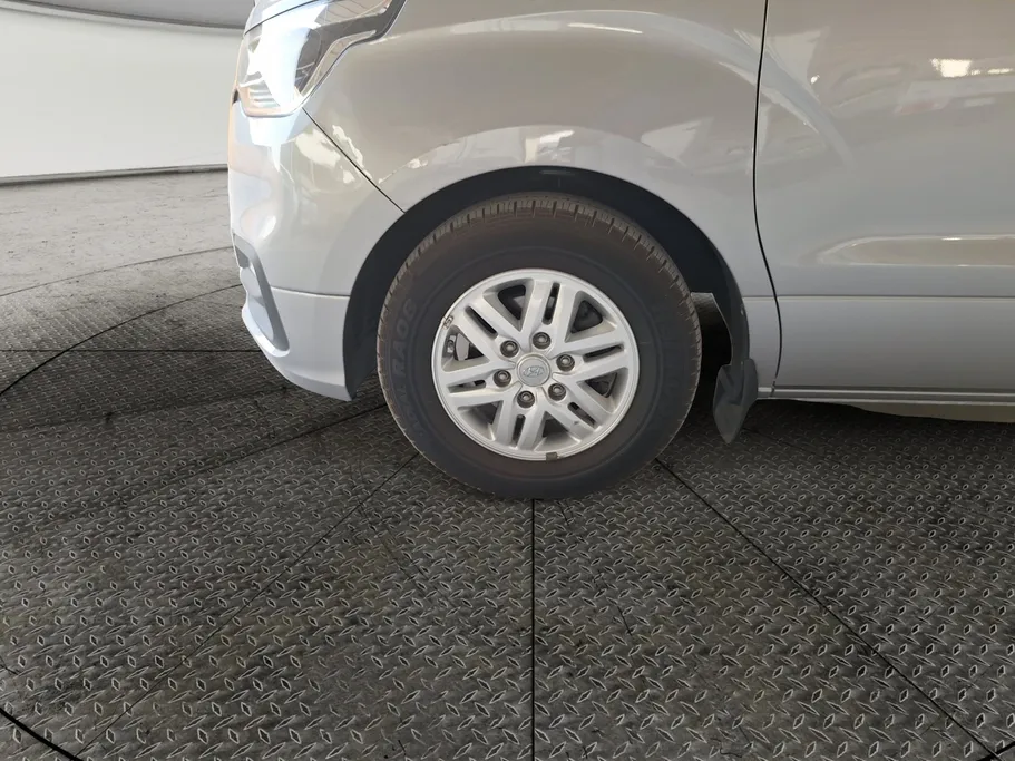 2021 Hyundai Grand Starex cargo 