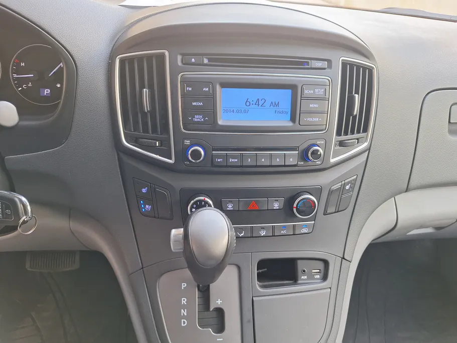 2021 Hyundai Grand Starex cargo 