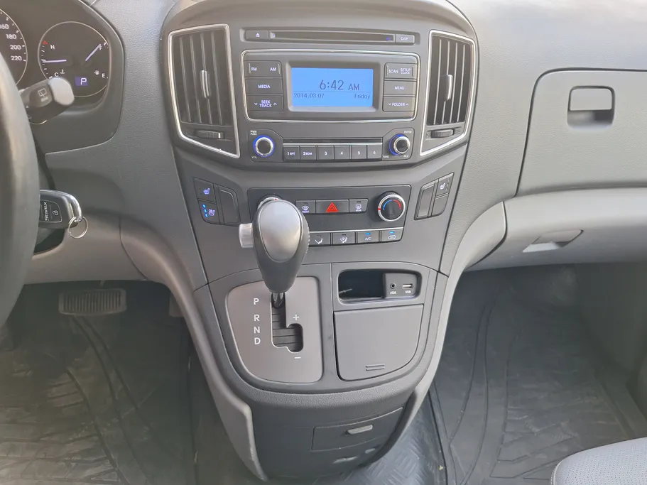 2021 Hyundai Grand Starex cargo 